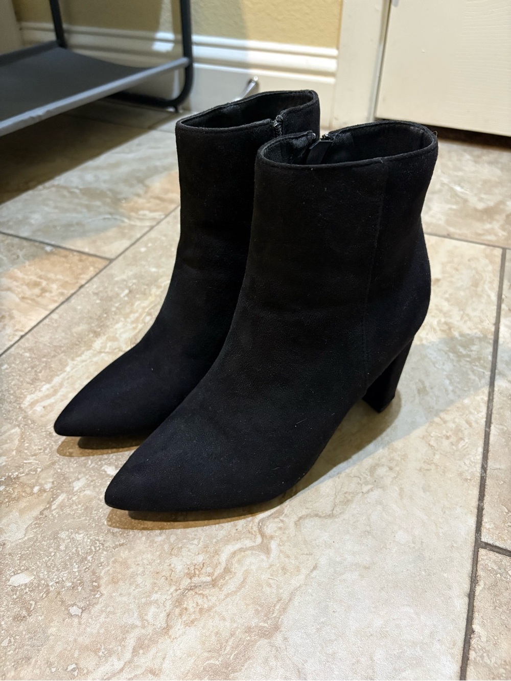 Women's Black Pointed Toe Suede Ankle Boots